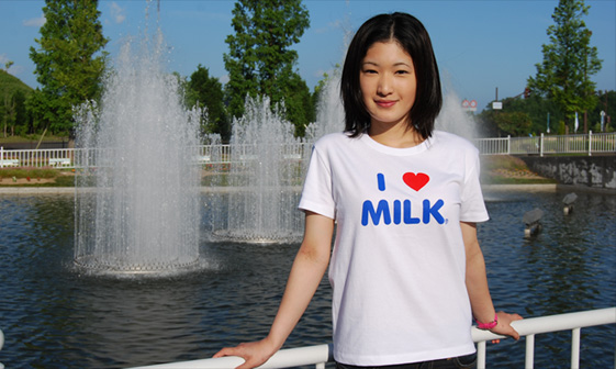 ミルク　モデル